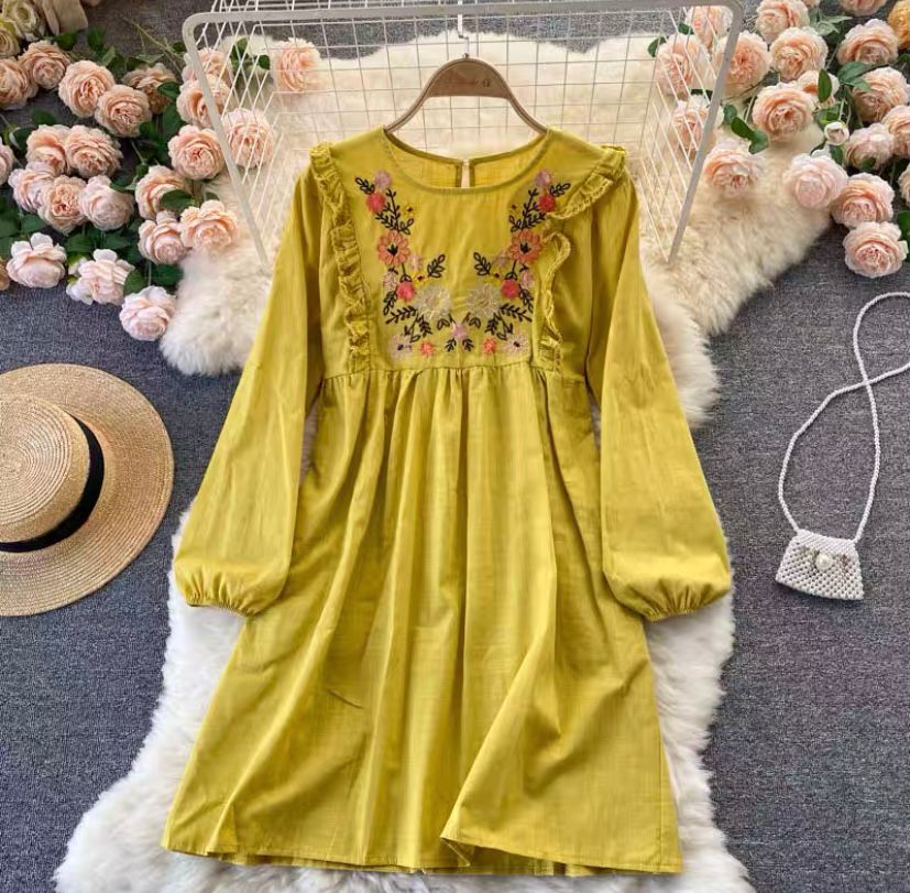 Beautiful Embroidered Long Sleeves Dress – Stylemantraas